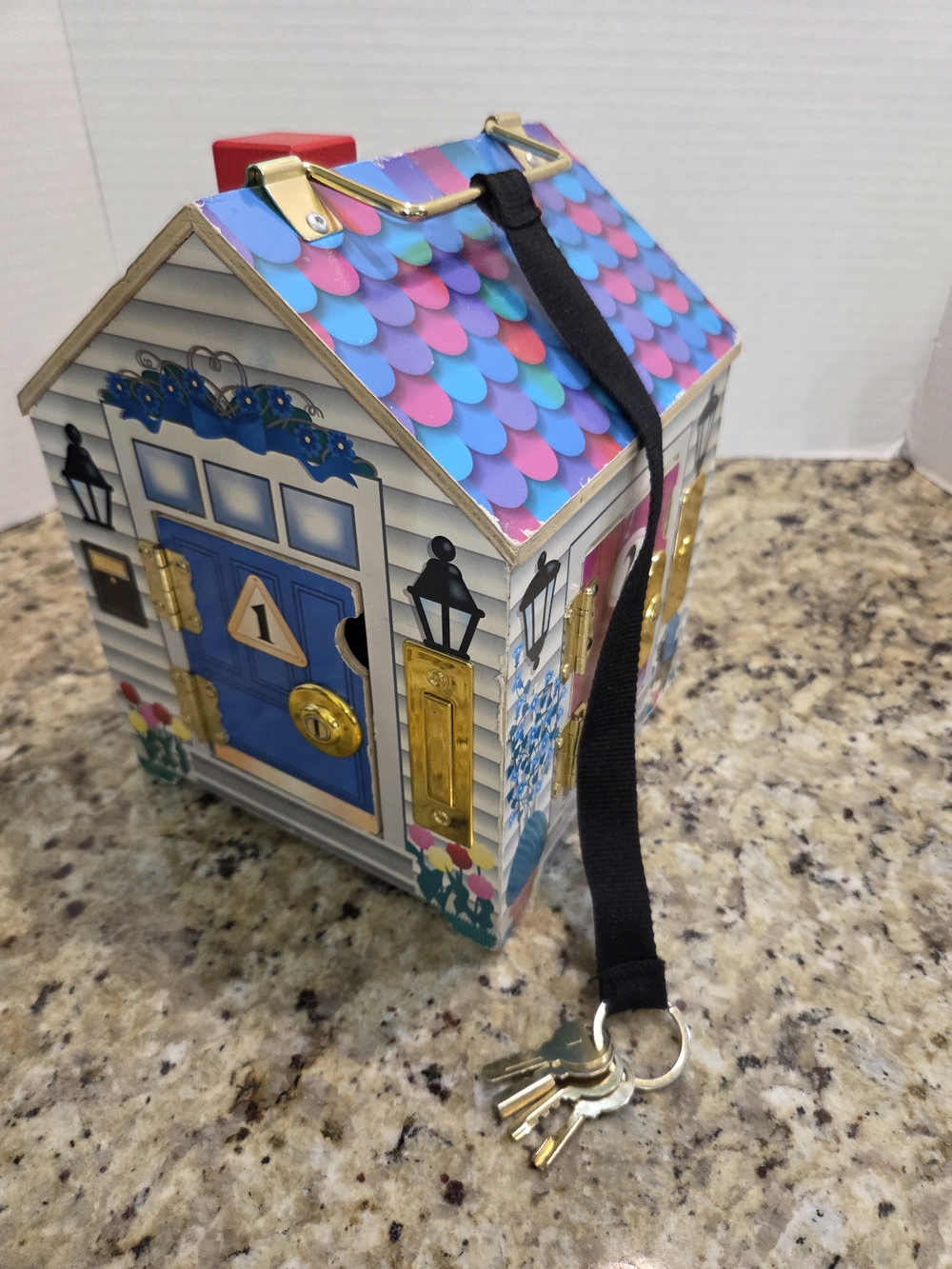 Melissa & Doug Wooden Doorbell House w/ 4 Keys & 4 Dolls Complete Tested Working